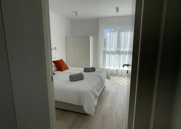 Punkt Des Lebens 2 By Interhome Apartman Split
